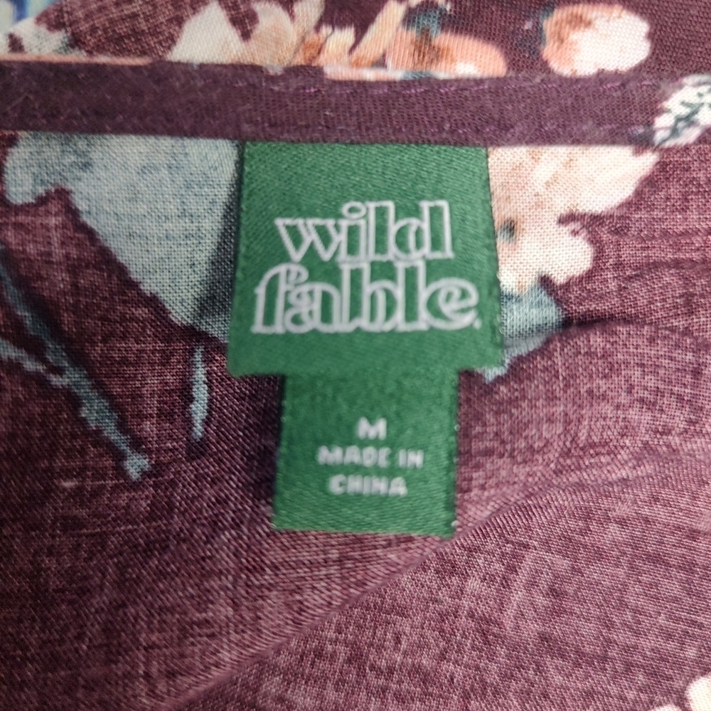 💥 3/$20 Wild Fable Medium Floral Wrap Peplum Top - Plum - Picture 10 of 10